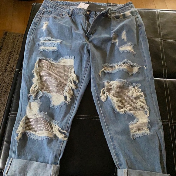 Women Distressed Denim Jeans - Picture 1 of 5